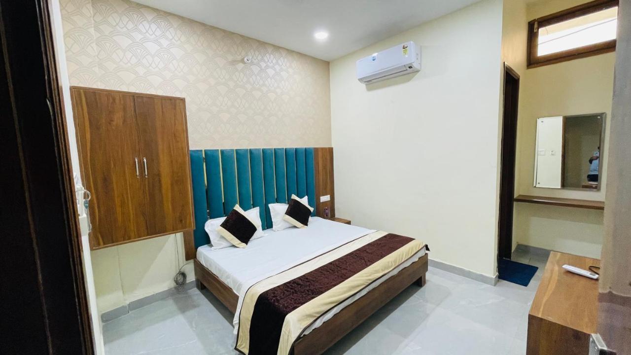 Av Grand 2* Amritsar